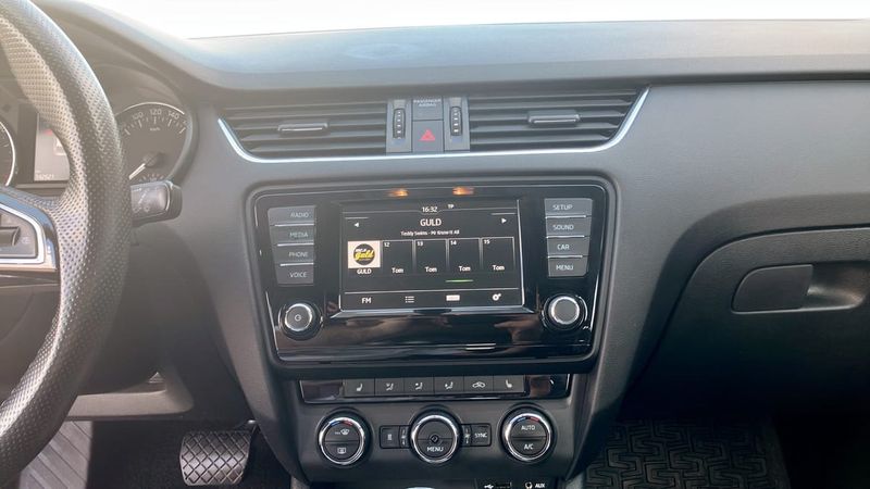 Skoda Octavia bild 9
