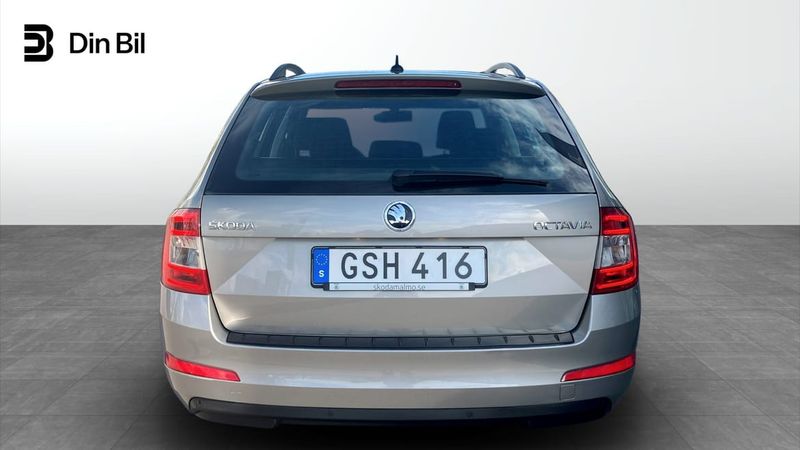 Skoda Octavia bild 5