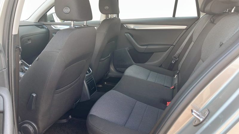 Skoda Octavia bild 11