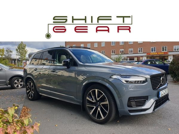 Volvo XC90 Recharge T8 AWD Dark 7-sits Pano B&W Luft HUD *SE UTR* - 2023