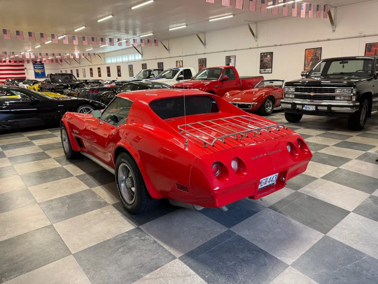 Vehicle image 8