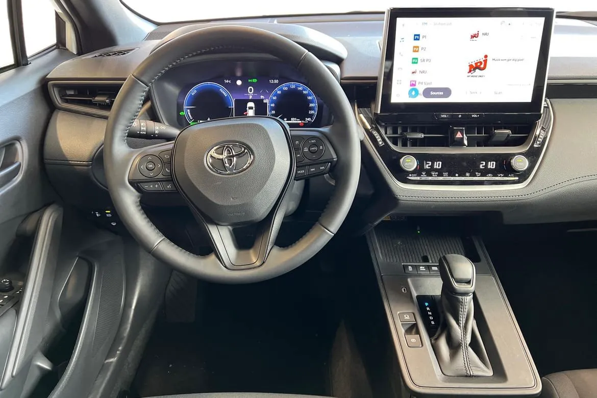 Vehicle image 9