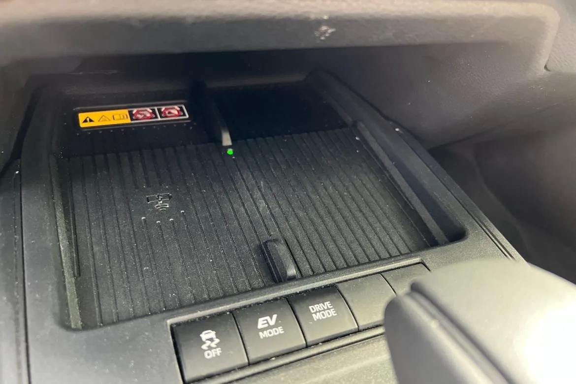 Vehicle image 21