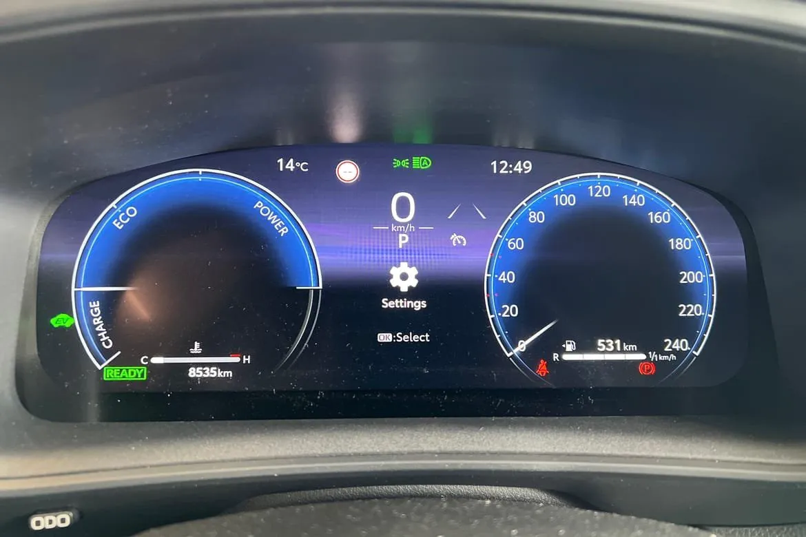 Vehicle image 15