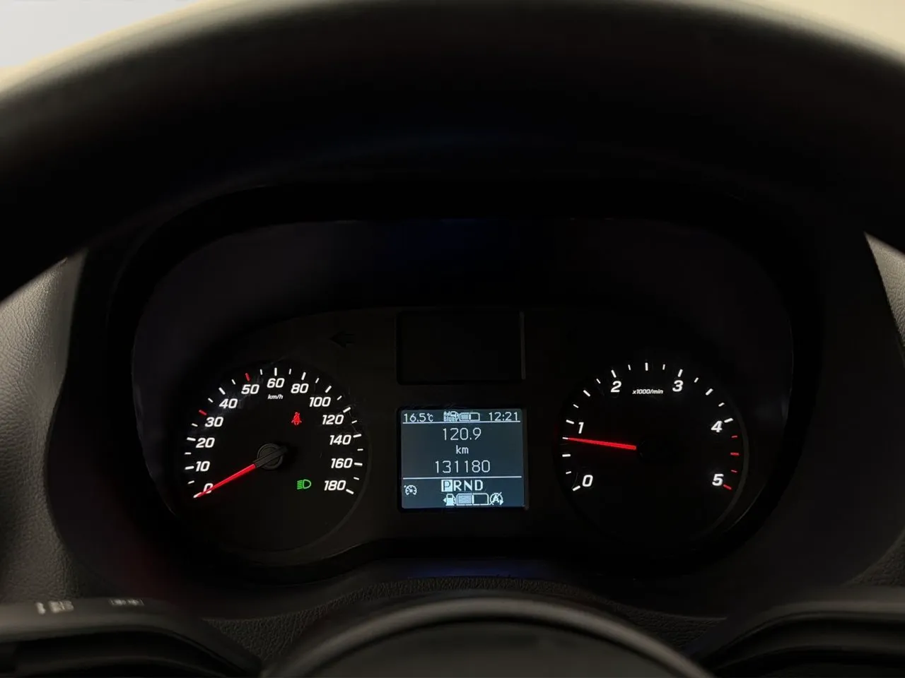 Vehicle image 19