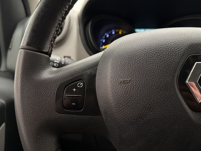 Renault Trafic bild 18