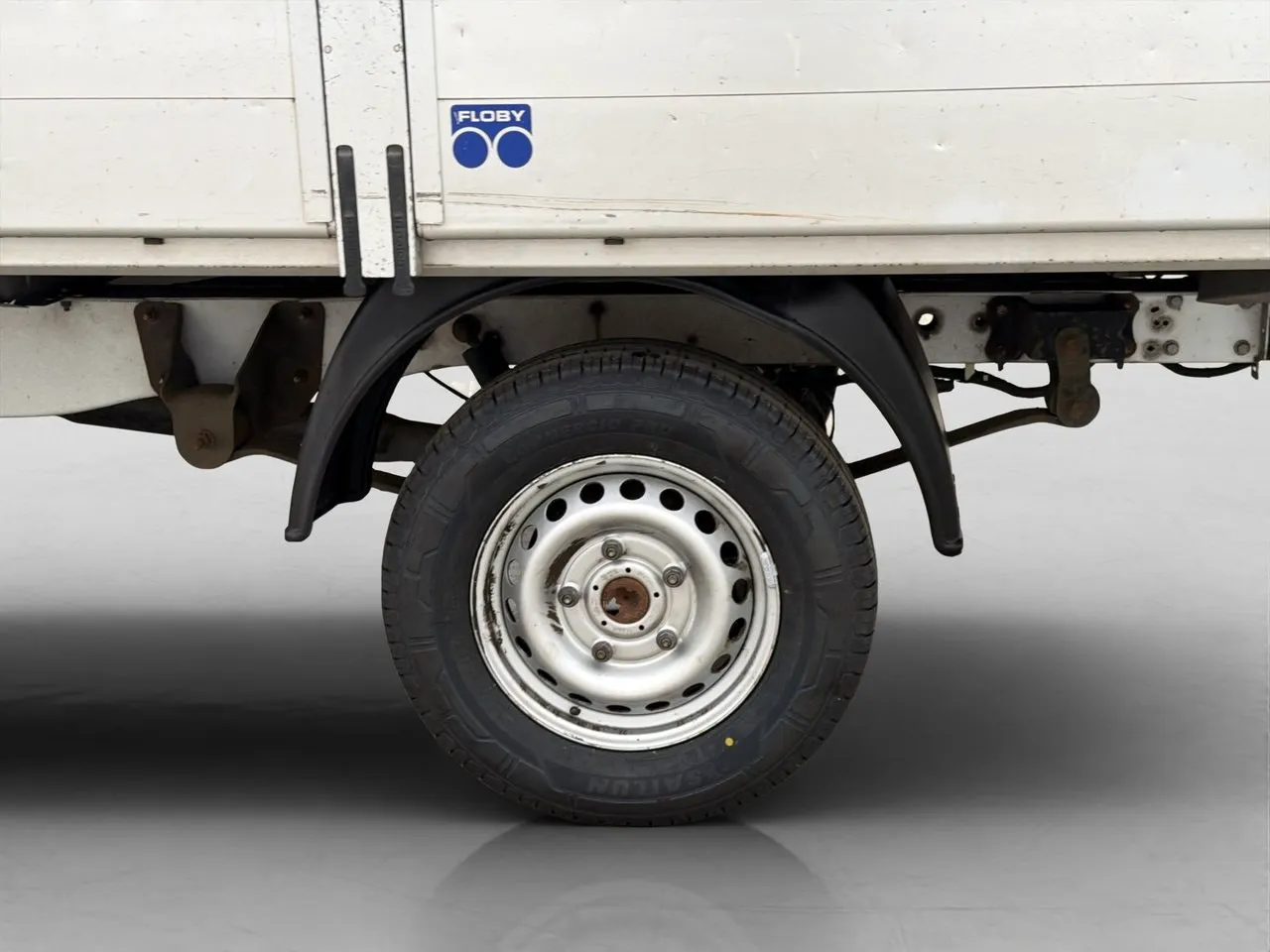Vehicle image 20