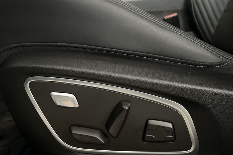 Renault Rafale bild 11