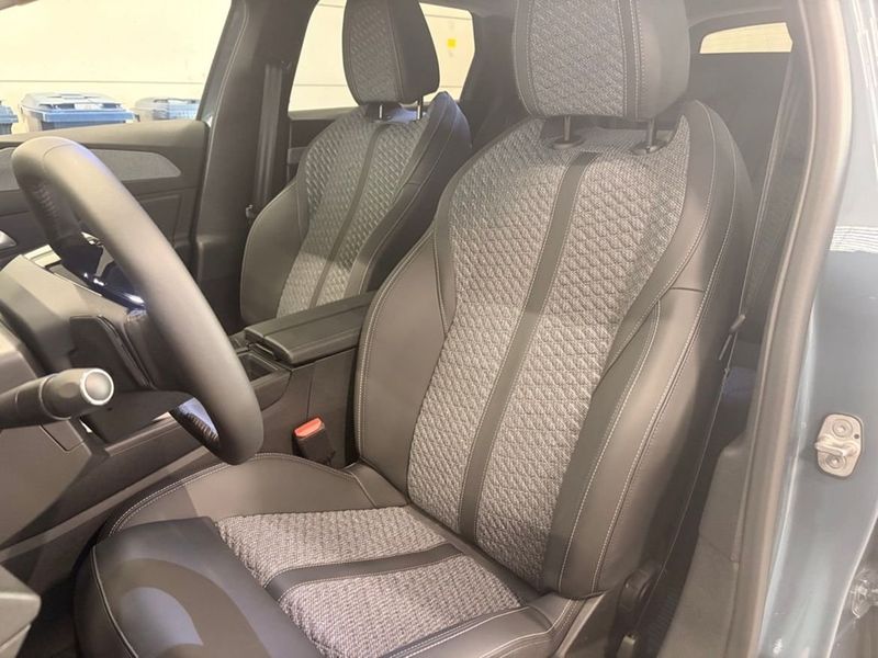 Peugeot 308 SW bild 8