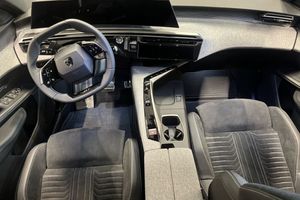 Peugeot e-5008 bild 11
