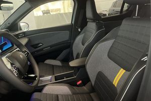 Renault 4 E-Tech bild 6