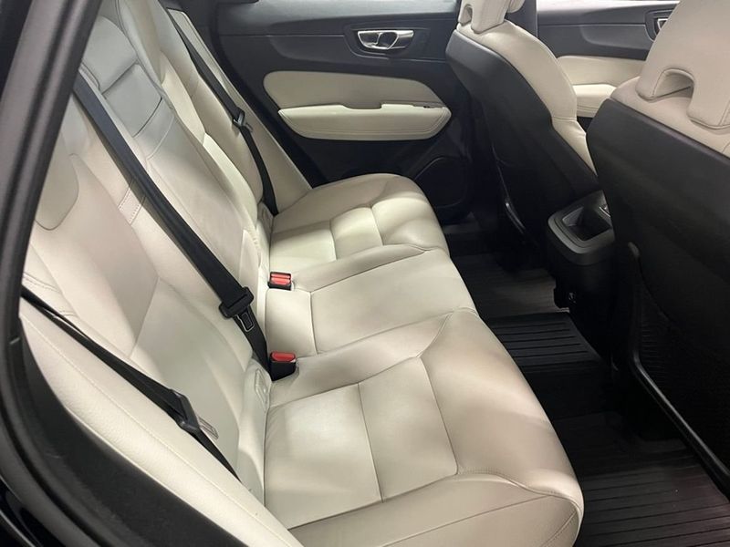Volvo XC60 bild 8