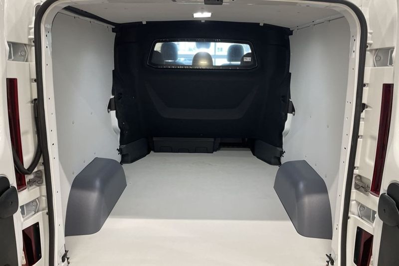 Renault Trafic bild 12