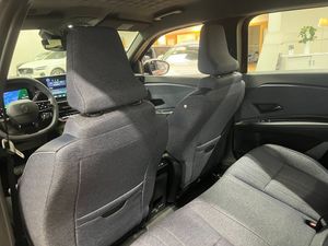 Renault 4 E-Tech bild 8