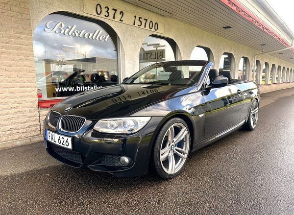 BMW 325 i i Cab Aut M-Sport 19 tum Alu NAVI Euro 5 - 2013