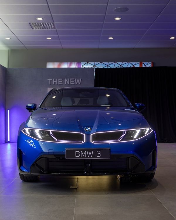 BMW i3 50 xDrive Sedan First Edition - 2027