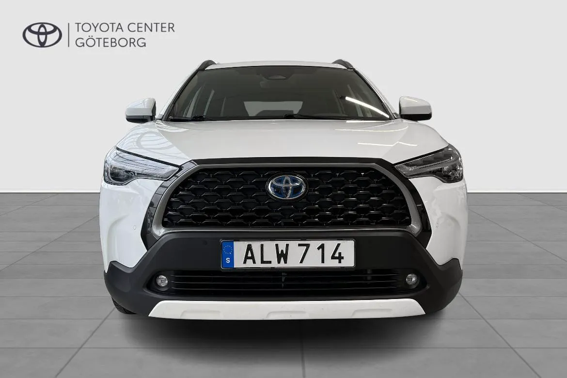 Vehicle image 7
