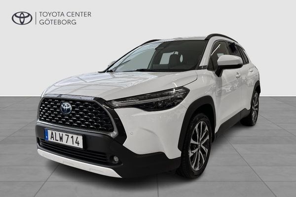 Toyota Corolla Cross Hybrid AWD-i 2,0 EXECUTIVE - 2023