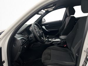 BMW 118 bild 10