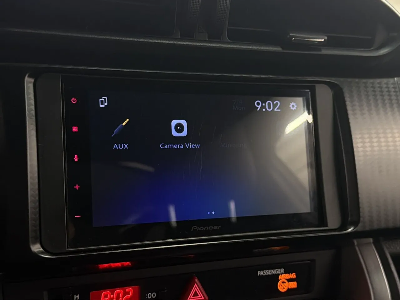 Vehicle image 21