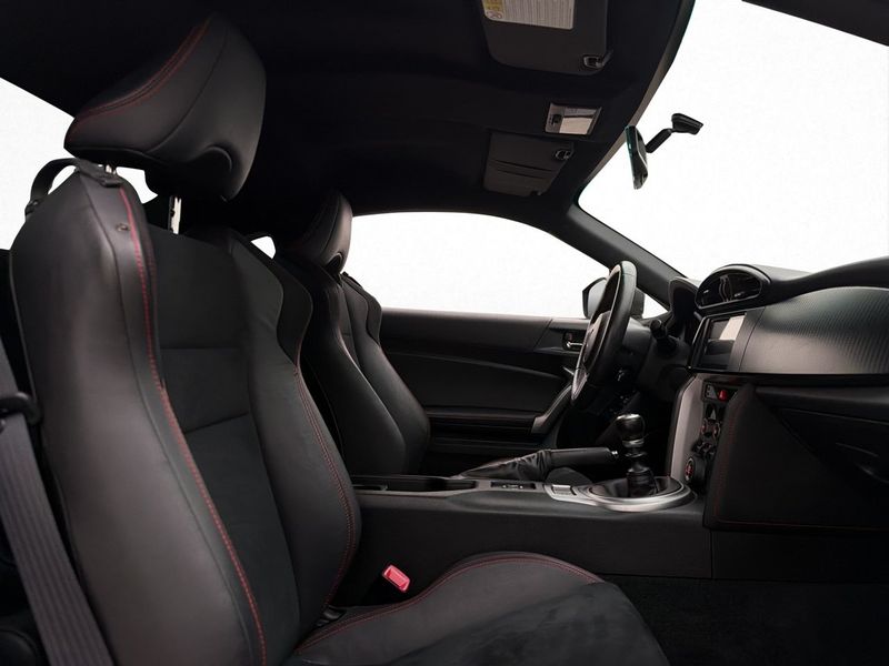 Toyota GT86 bild 24