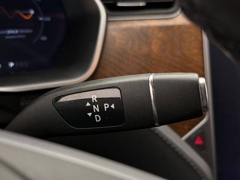 Tesla Model S bild 17