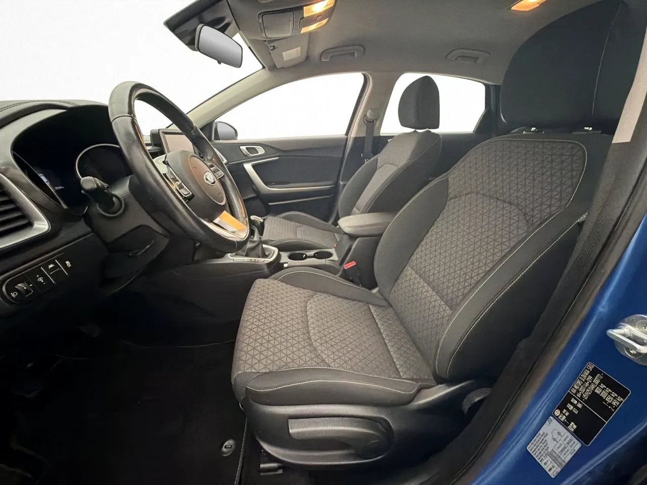 Vehicle image 20