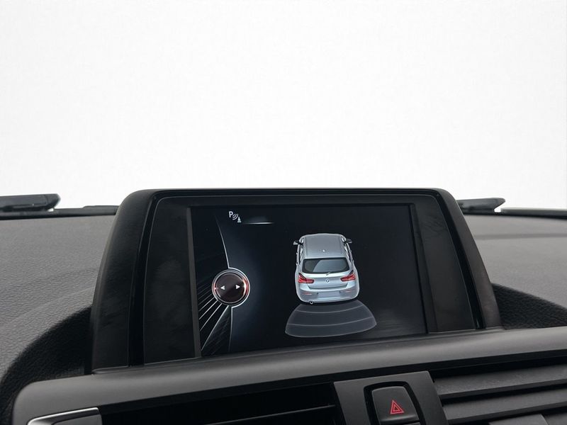 BMW 118 bild 18