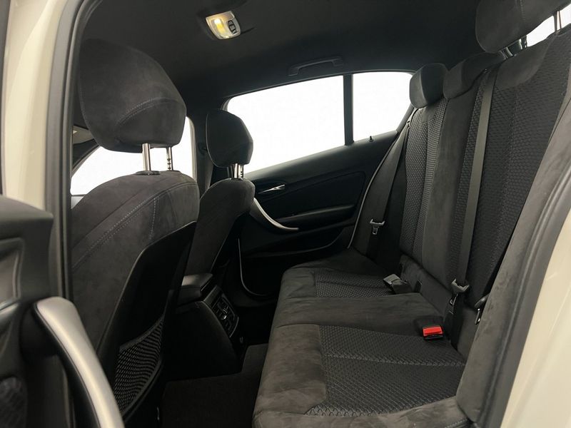 BMW 118 bild 23