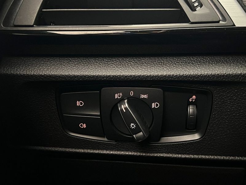 BMW 118 bild 24