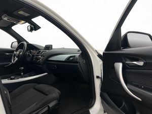 BMW 118 bild 21