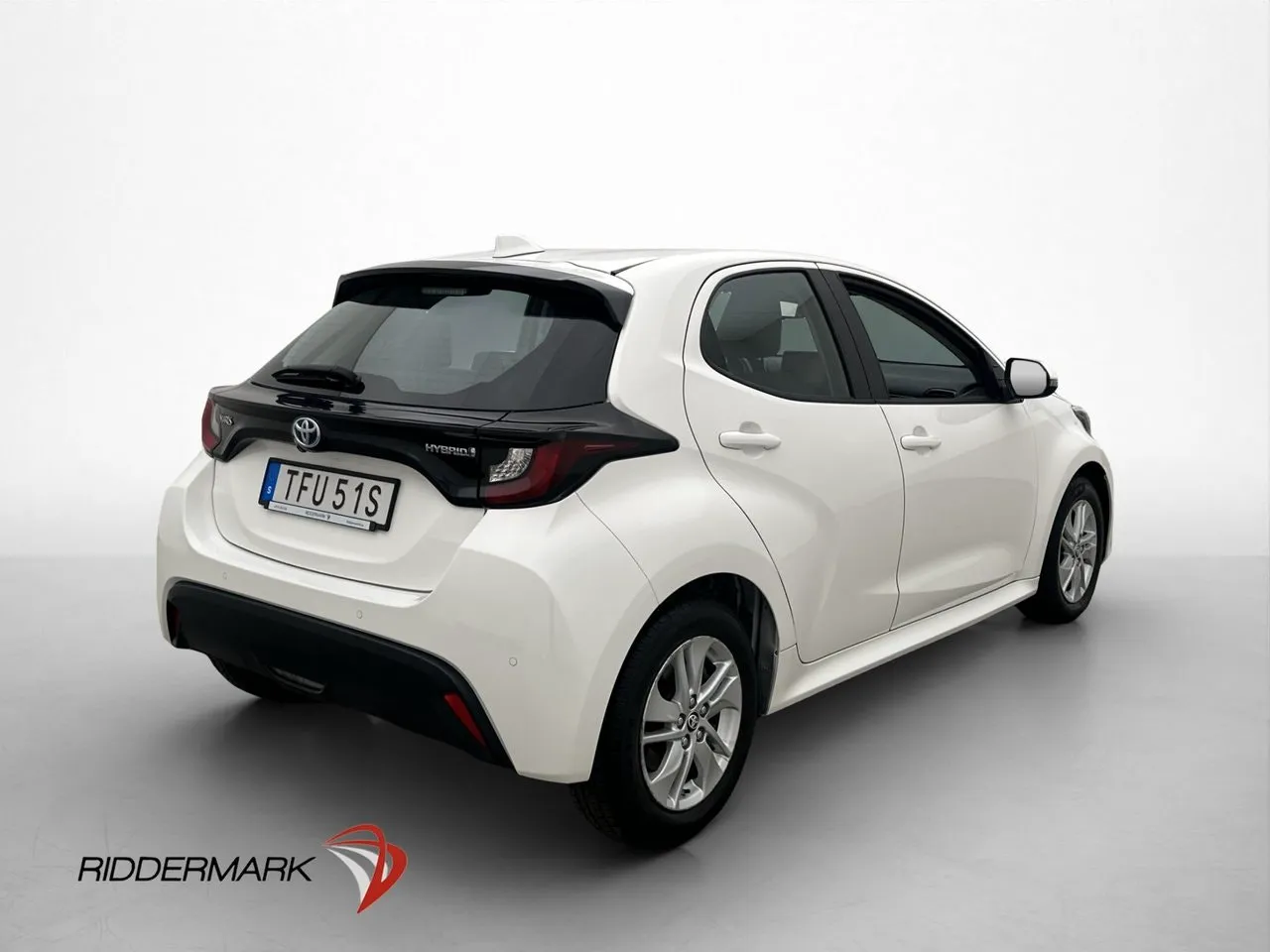 Vehicle image 7