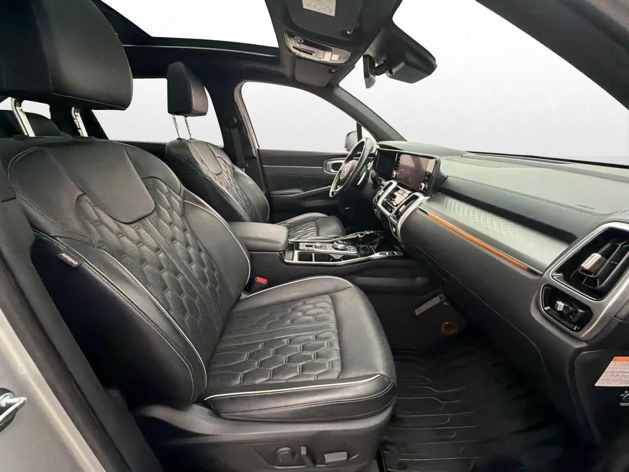 Vehicle image 30