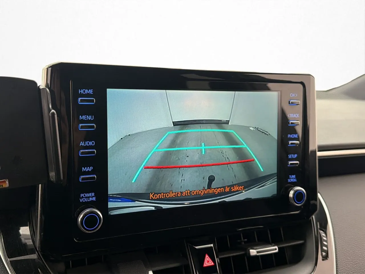 Vehicle image 21