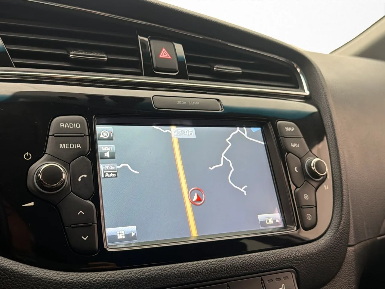 Vehicle image 20