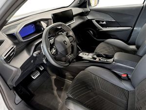 Peugeot 2008 bild 4