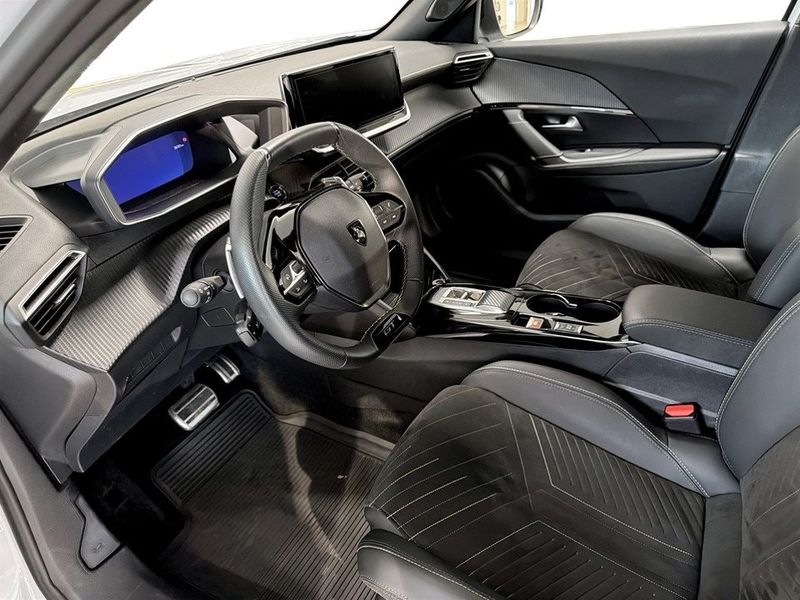 Peugeot 2008 bild 4