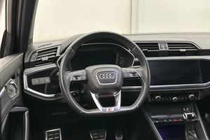 Audi Q3 bild 13