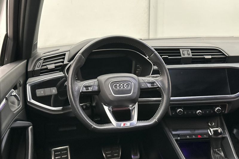 Audi Q3 bild 13