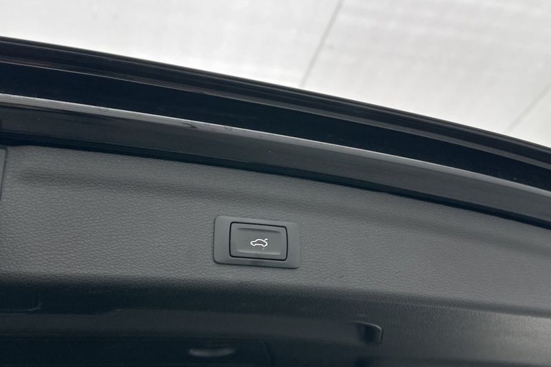 Audi Q3 bild 18
