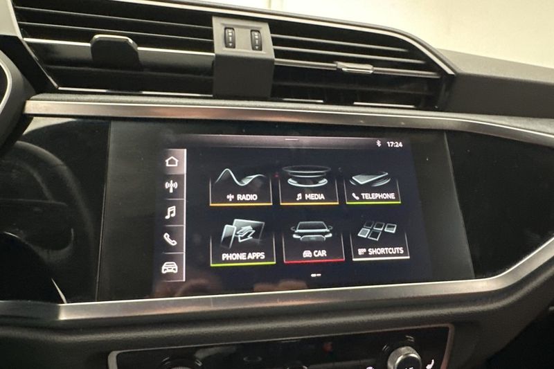 Audi Q3 bild 14