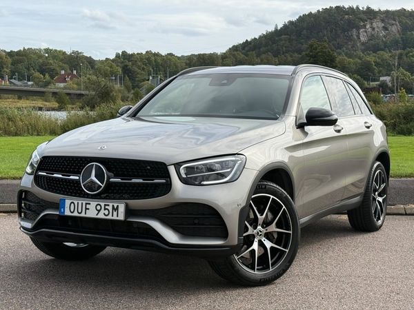 Mercedes GLC300 de 4M / AMG / Drag / 20" / Distronic / Nyservad - 2022