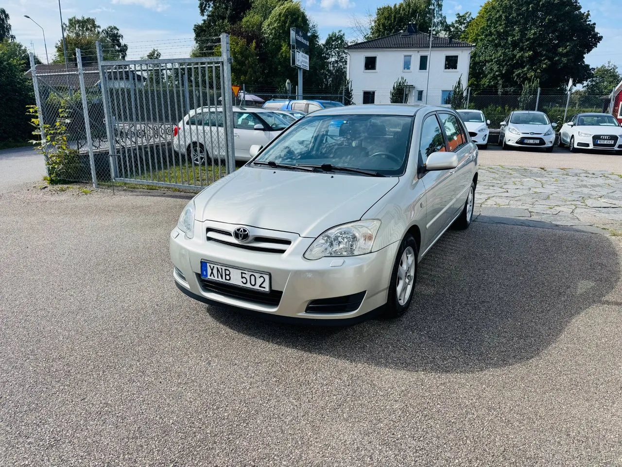 Vehicle image 1
