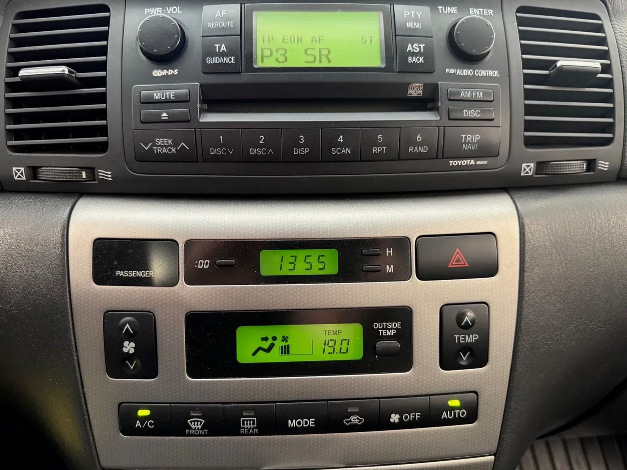 Vehicle image 21