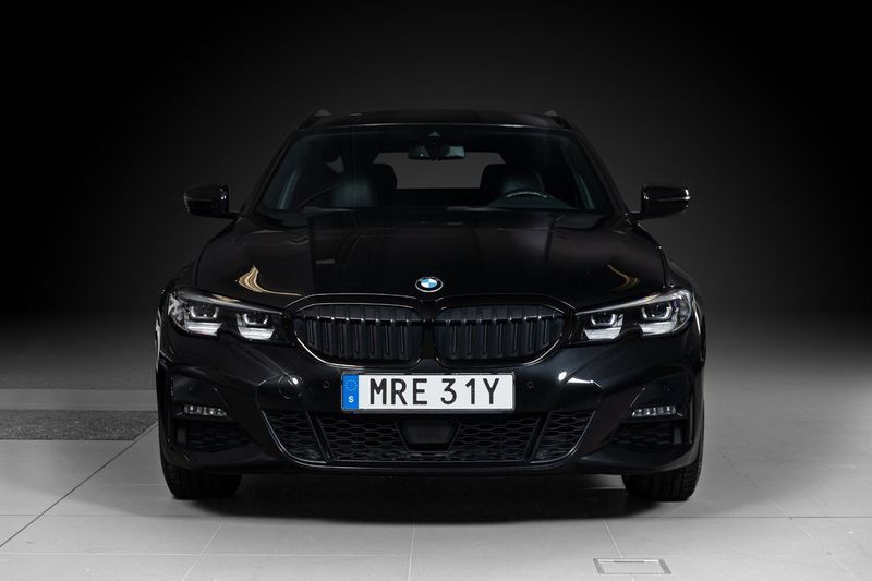 BMW 330 bild 4