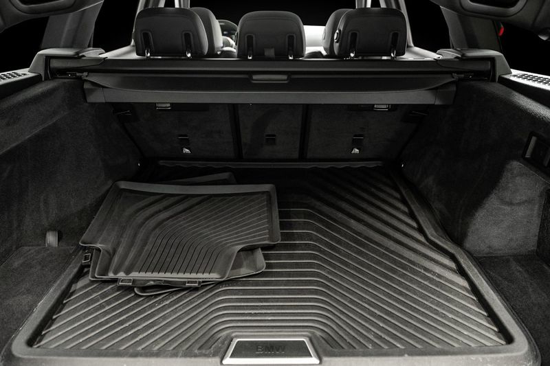 BMW 330 bild 17
