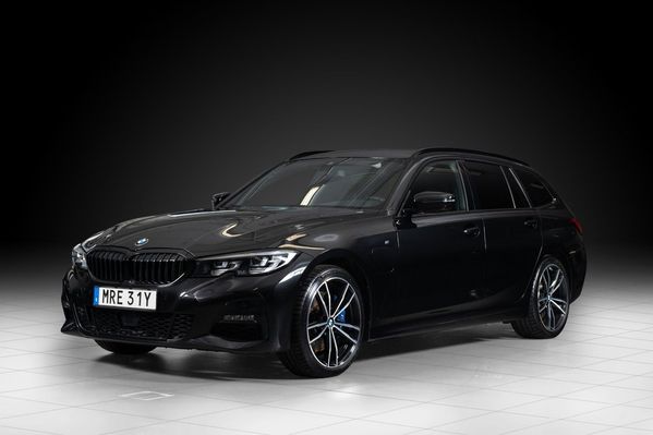 BMW 330 e Touring M Sportpaket *19"//Dragkrok* - 2021
