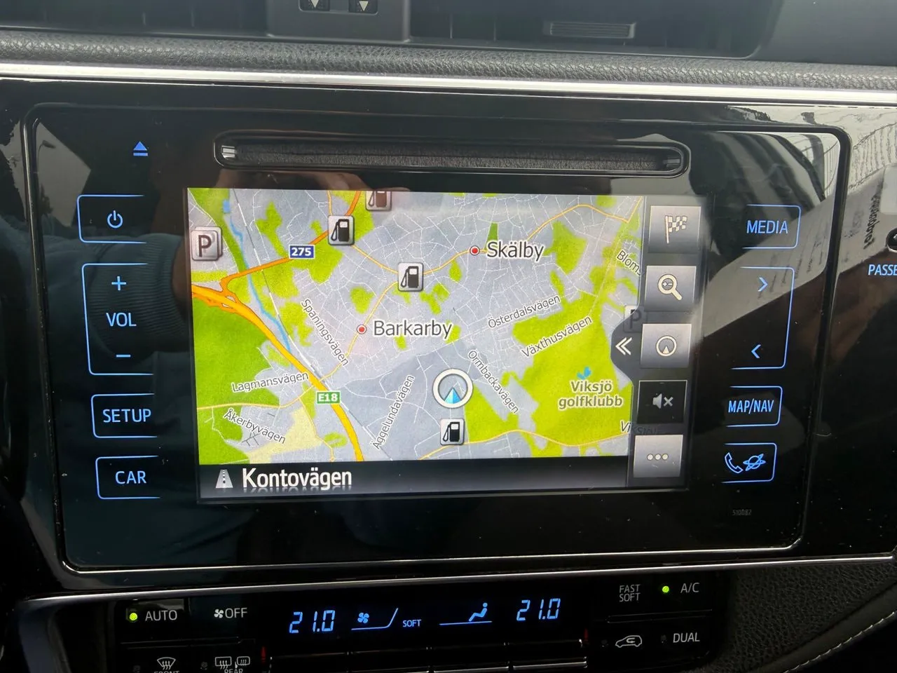 Vehicle image 8