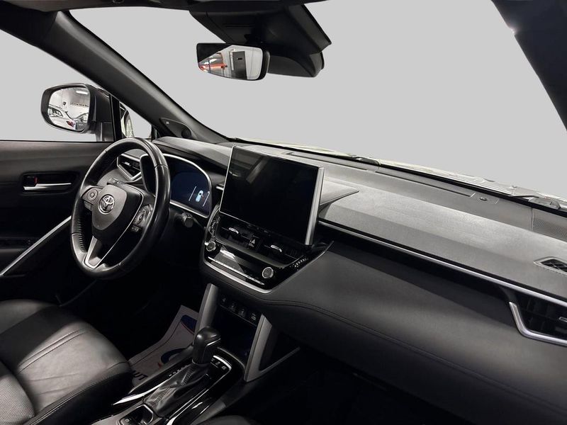 Toyota Corolla Cross bild 10