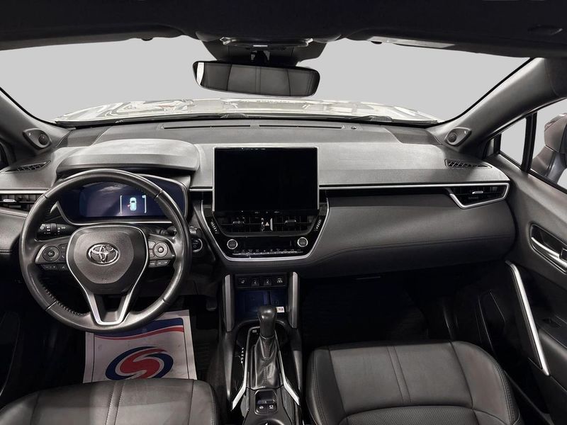 Toyota Corolla Cross bild 12